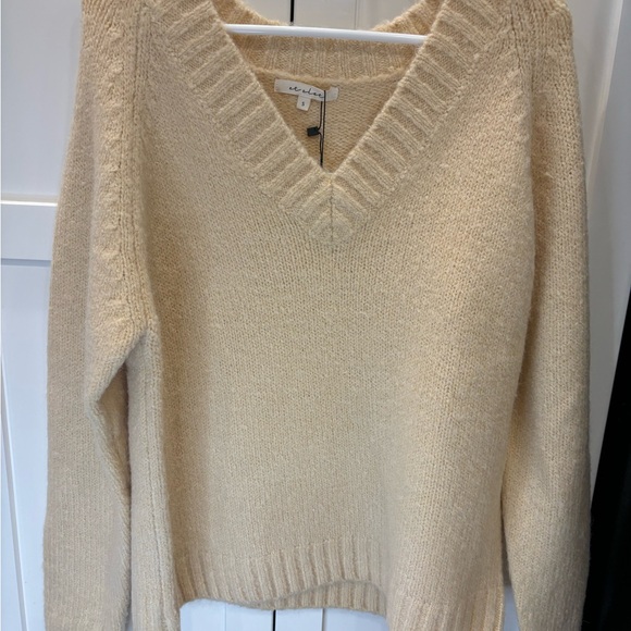 NWT “Send the Link” Yellow Soft V-Neck Sweater - Women’s Small - Picture 4 of 6